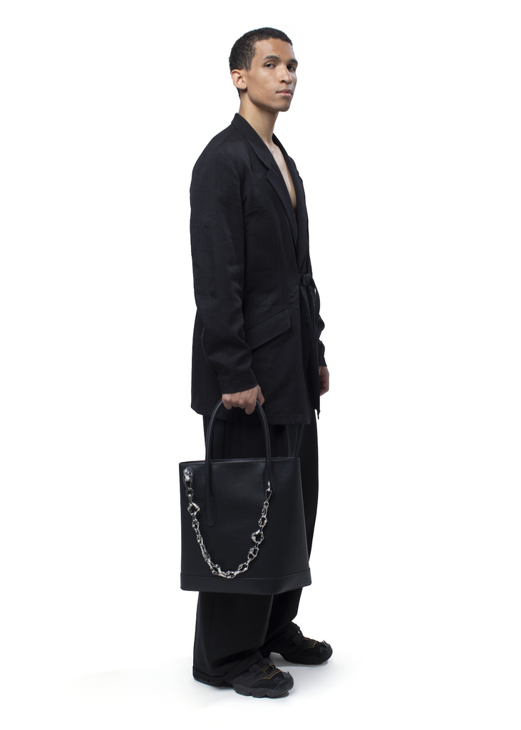 Noona Tote Tall in Black and Chrome - Image 2