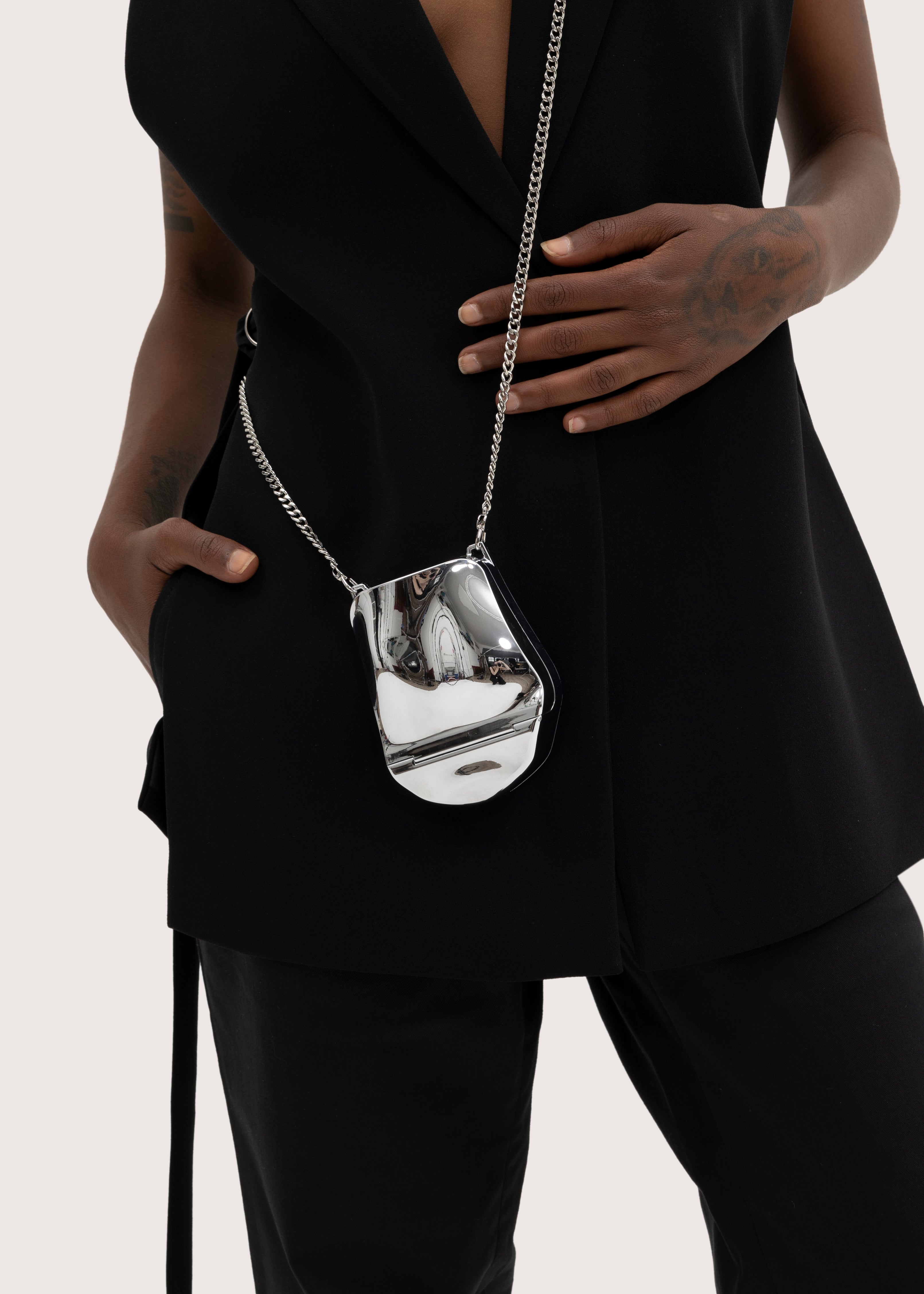 Coin purse sales with chain
