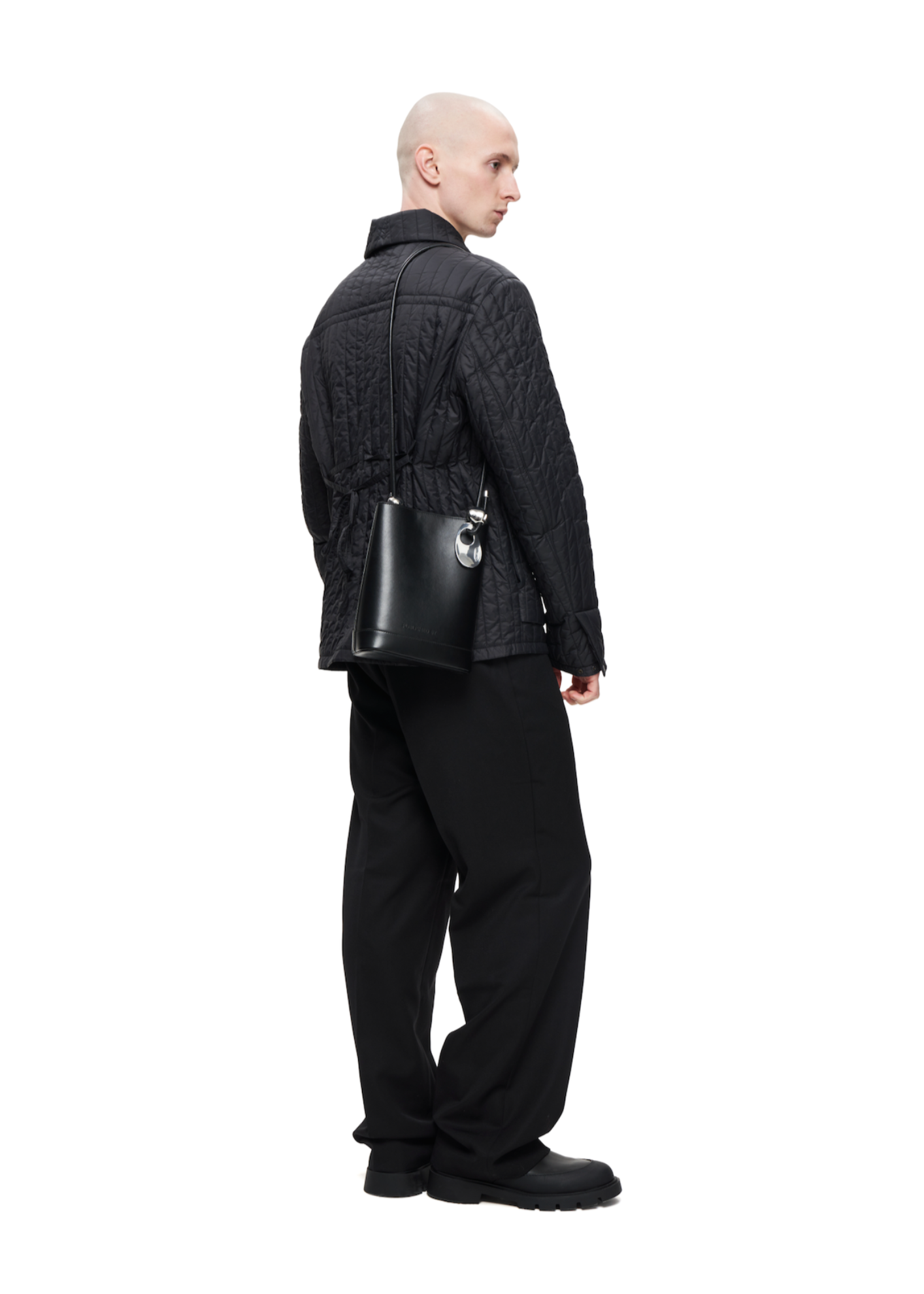 Noona Tote Small in Black and Chrome