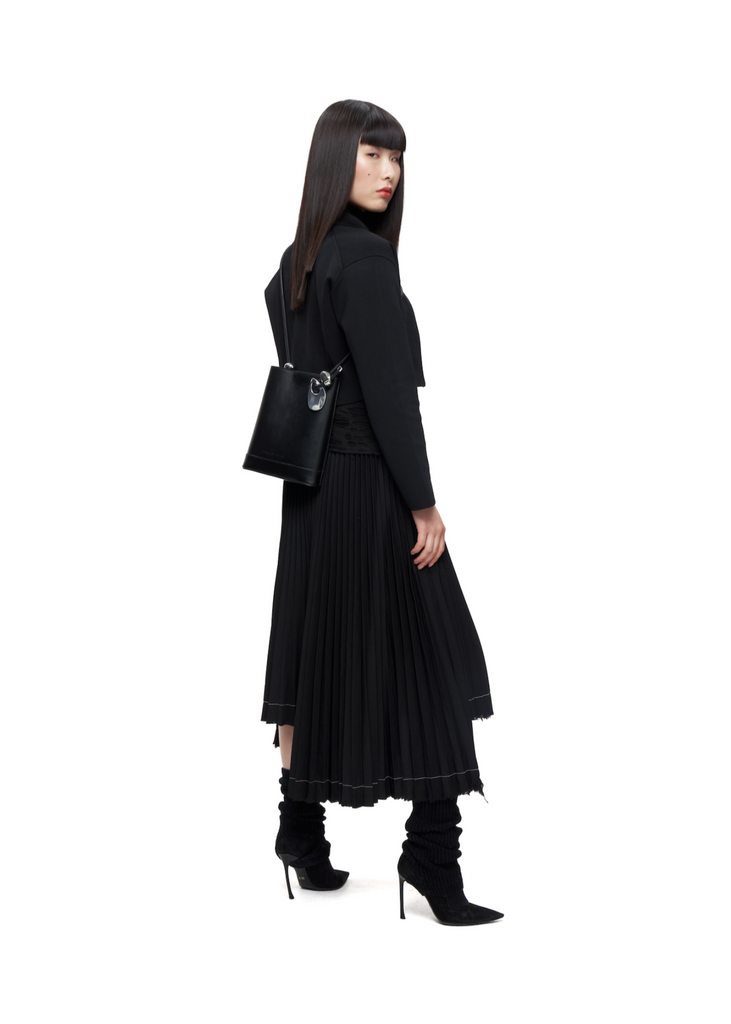 Noona Tote Small in Black and Chrome