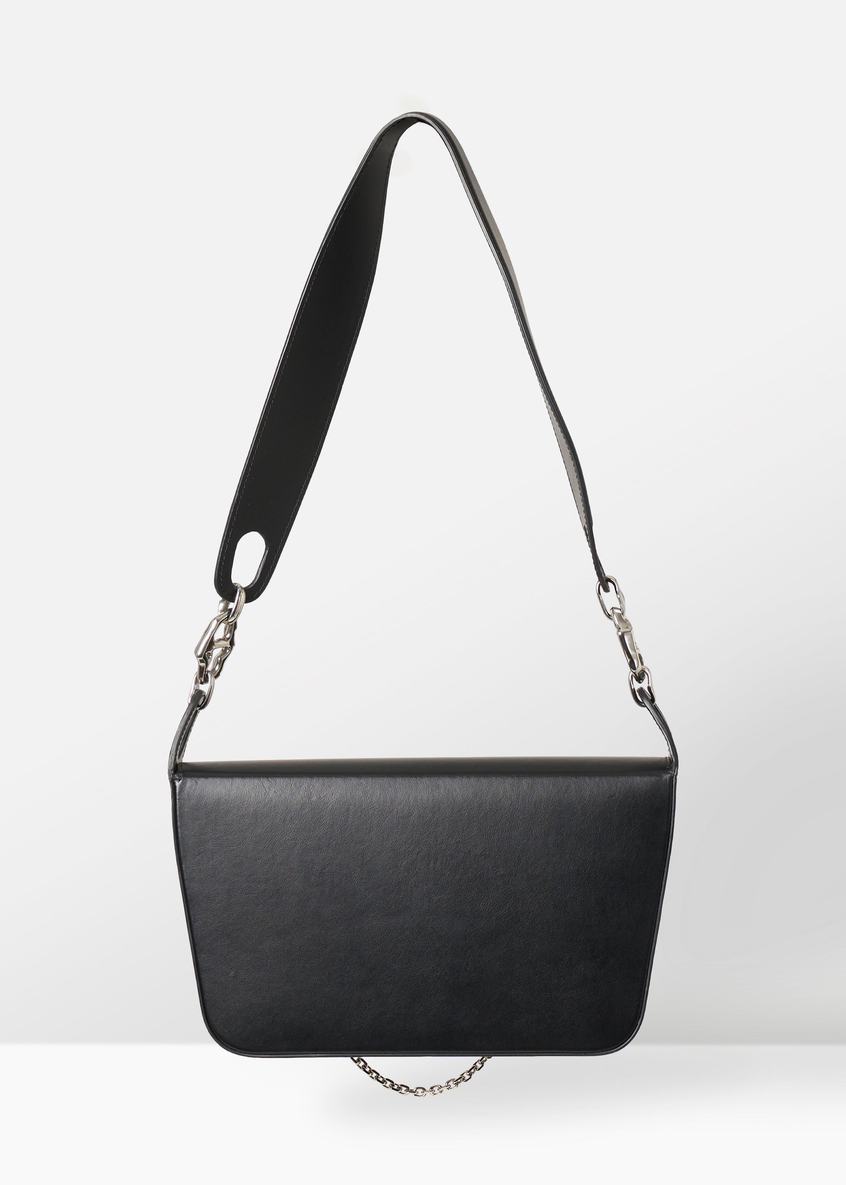 South Island Flap Bag in Black